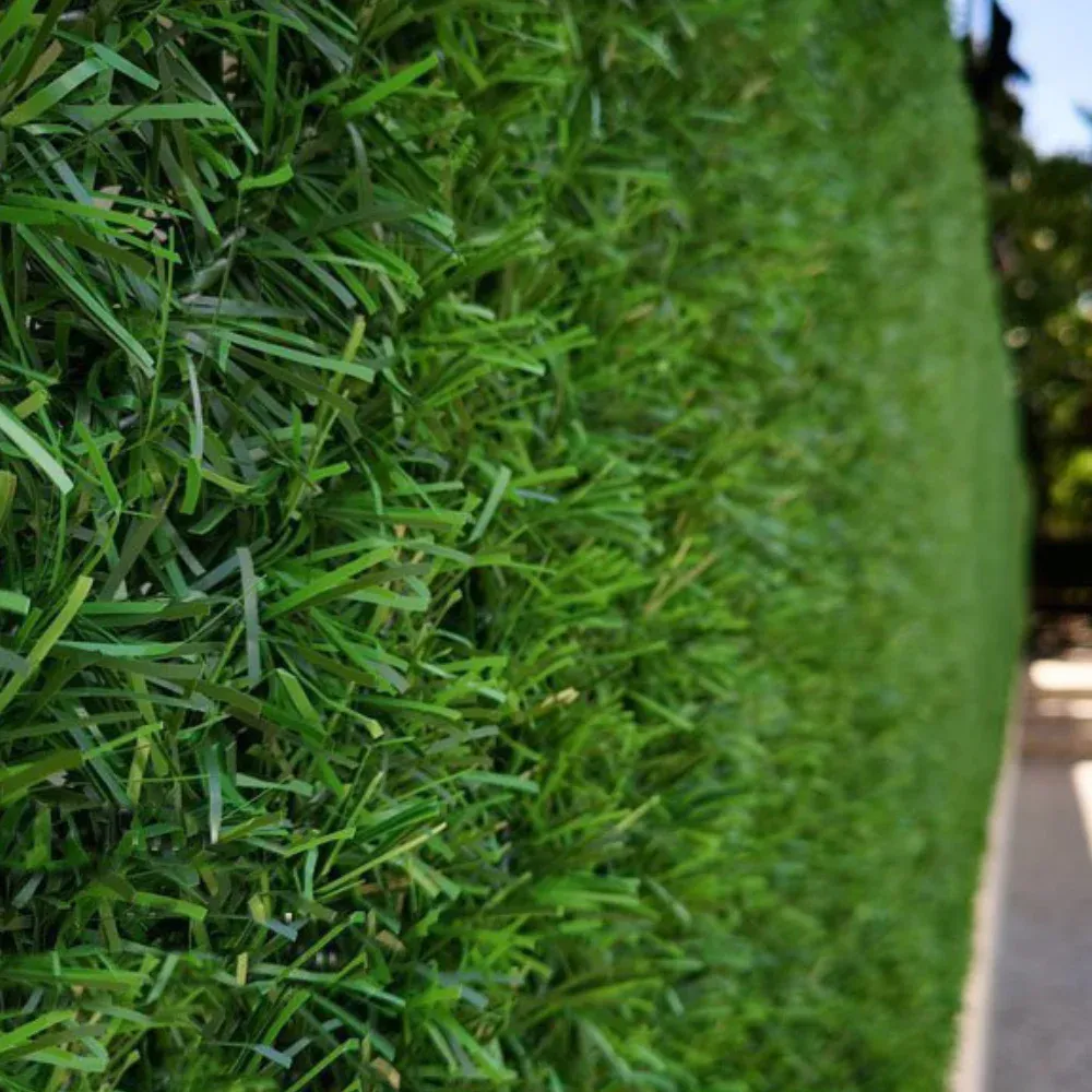 Декоративний зелений паркан сітка висота 1,2 м — декоративна зелена огорожа з імітацією листя